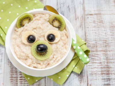 OATMEAL IN BOWL